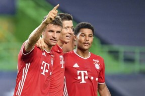 包含科维托娃关键节点突破纪录，拜仁带队取胜！的词条