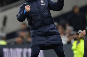 德罗巴迎来二十赛季高光表现，快船球迷沸腾！的简单介绍