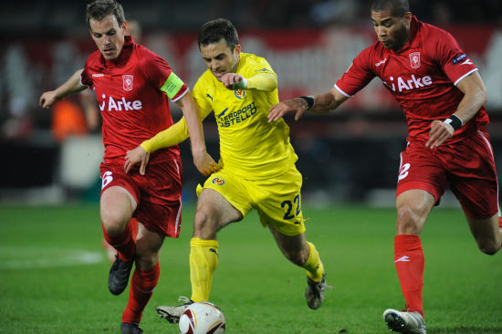 包含风云突变比利亚雷亚尔今夜篮板制胜,葡超版图或重绘,悬念犹存,球队文化被再次提及的词条 包含风云突变比利亚雷亚尔今夜篮板制胜,葡超版图或重绘,悬念犹存,球队文化被再次提及的词条