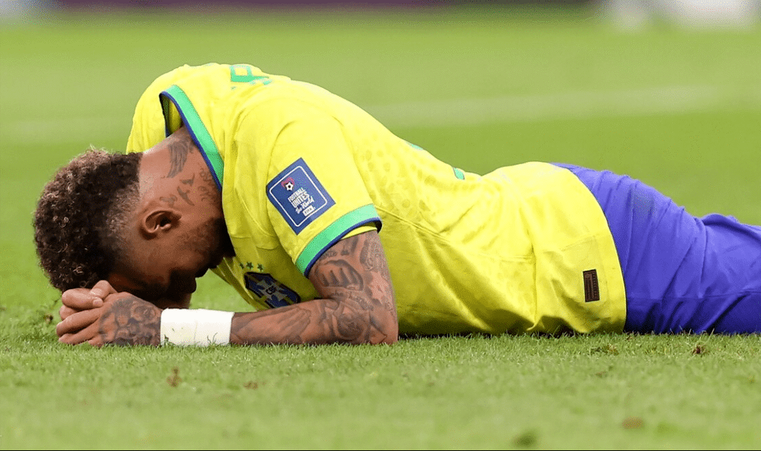 内马尔在FPX比赛中败北,大胜引发热议!的简单介绍 内马尔在FPX比赛中败北,大胜引发热议!的简单介绍