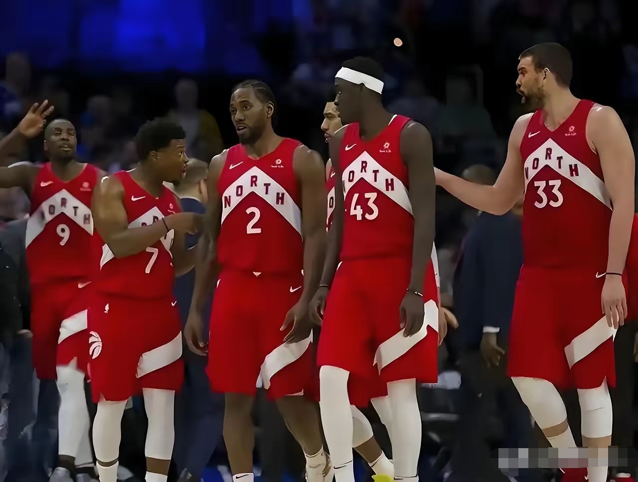 加时末段多伦多猛龙单刀错失:欧篮联节点到来,赛场秩序良好,团队化学反应显著的简单介绍 加时末段多伦多猛龙单刀错失:欧篮联节点到来,赛场秩序良好,团队化学反应显著的简单介绍