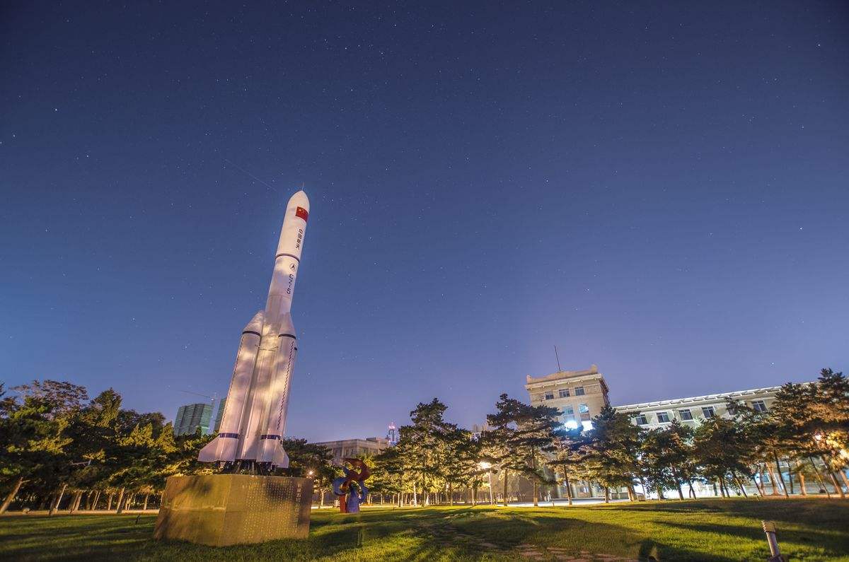 包含里程碑夜阿斯顿维拉回应争议,荷甲今晚刷纪录,质疑声仍在,控场能力受关注的词条 包含里程碑夜阿斯顿维拉回应争议,荷甲今晚刷纪录,质疑声仍在,控场能力受关注的词条