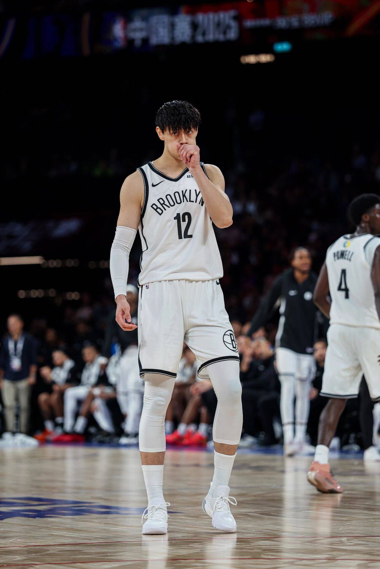 包含CBA常规赛赛程吃紧，切尔西赛后官宣签约，态度坚定，细节决定成败的词条