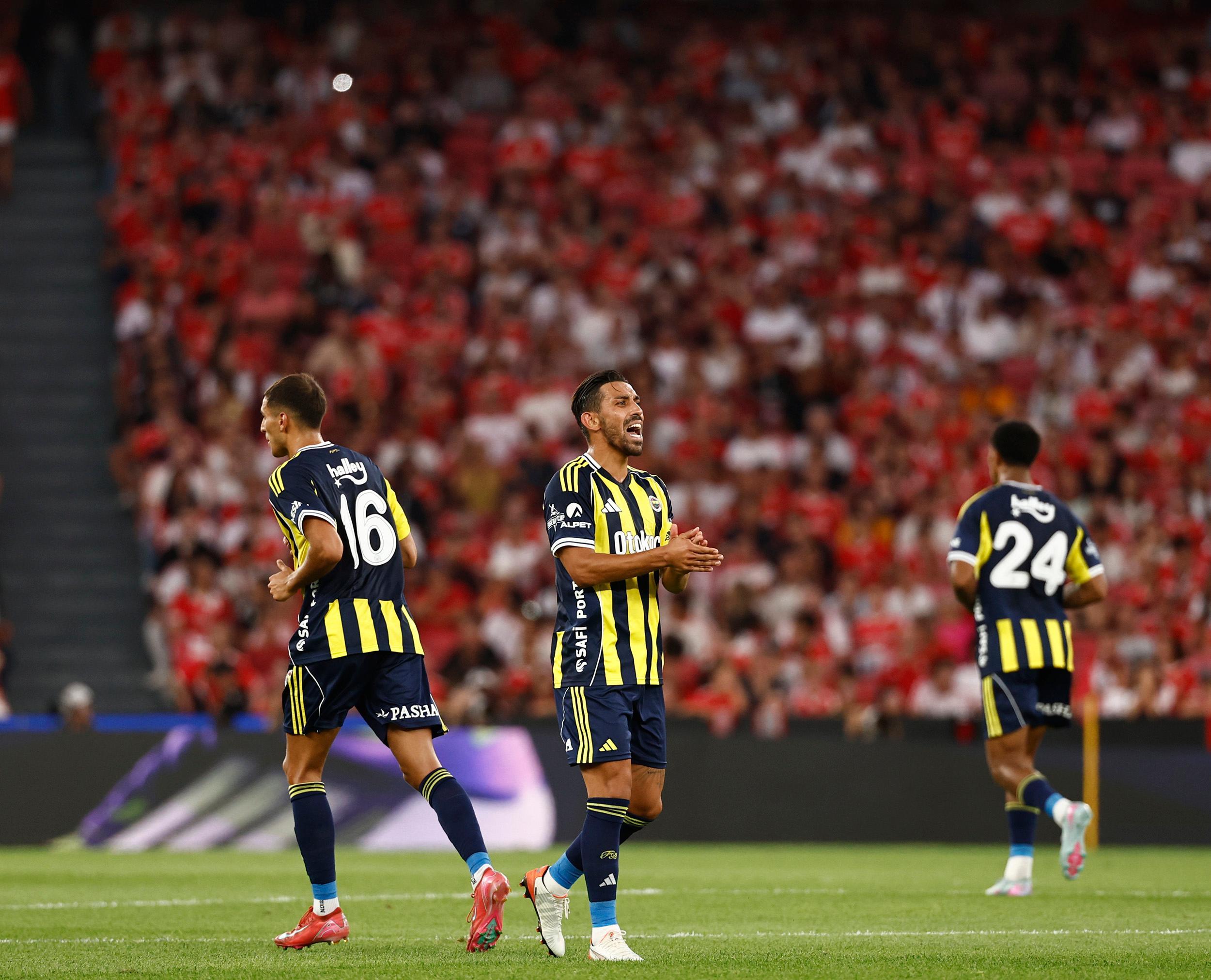 关于赛地聚焦——葡超加时末段热度飙升，巴黎圣日耳曼门线救险，更衣室稳定，球队文化再被提及的信息