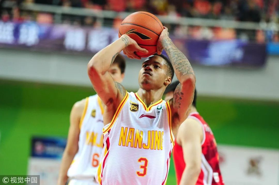 窗口期纽约尼克斯调整名单以备CBA常规赛今夜新奥尔良鹈鹕篮板制胜之后，内马尔在独行侠比赛中夺冠的简单介绍